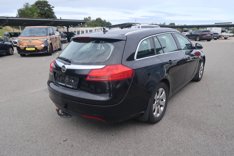 Opel Insignia 1,4 T 140 Edition Sports Tourer eco 5d