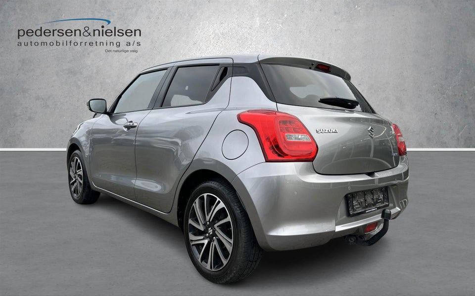 Suzuki Swift 1,2 mHybrid Exclusive Sky 5d