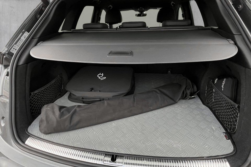 Audi Q5 50 TFSi e S-line quattro S-tr. 5d