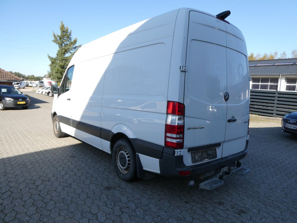 Mercedes Sprinter 316 2,2 CDi R2 Kassevogn 5d