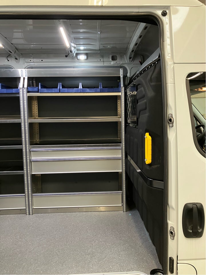 Iveco Daily 3,0 35S18 12m³ Van AG8