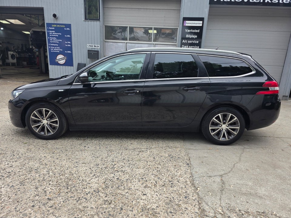 Peugeot 308 1,6 BlueHDi 120 Active SW EAT6 5d