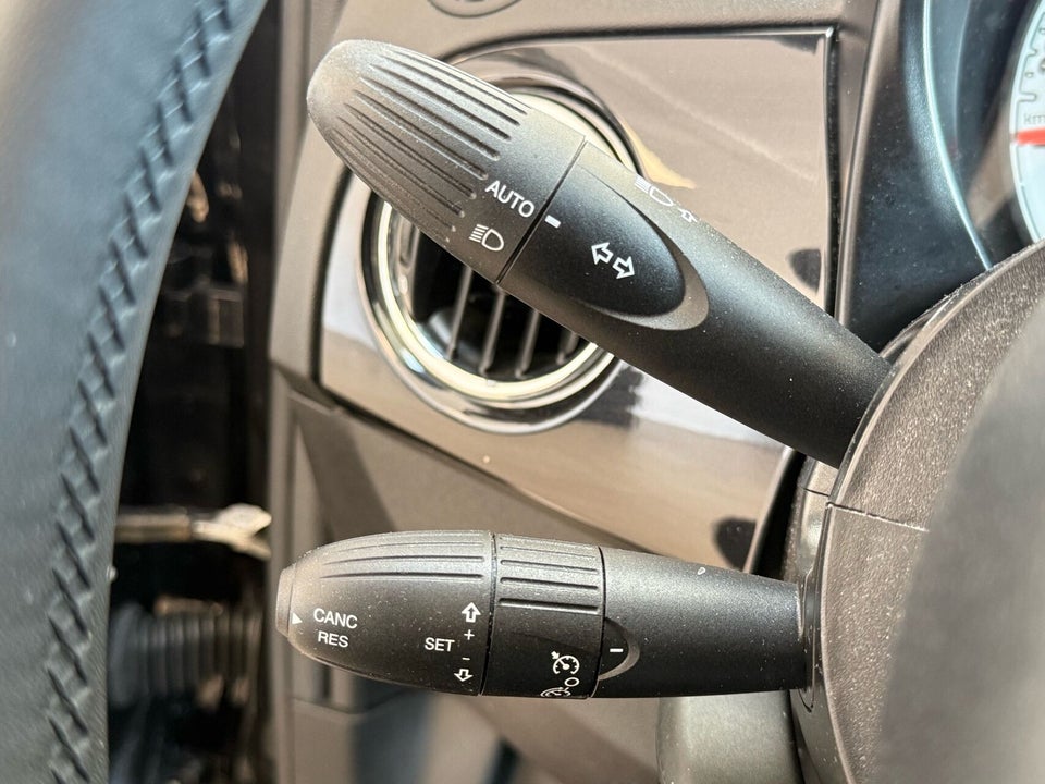 Fiat 500C 1,0 Hybrid Dolcevita 2d