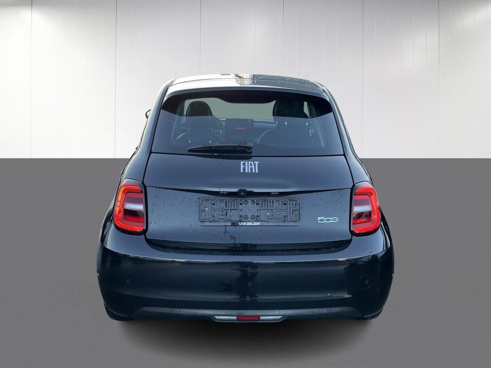 Fiat 500e 42 Icon 3+1 4d