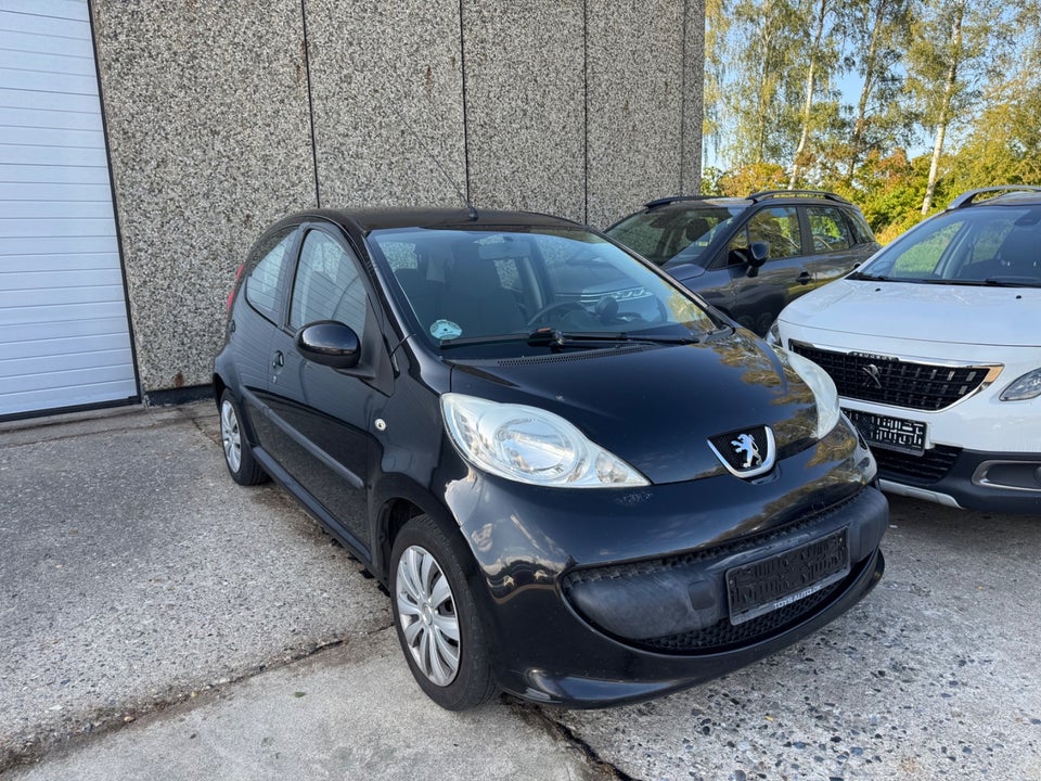 Peugeot 107 1,0  5d