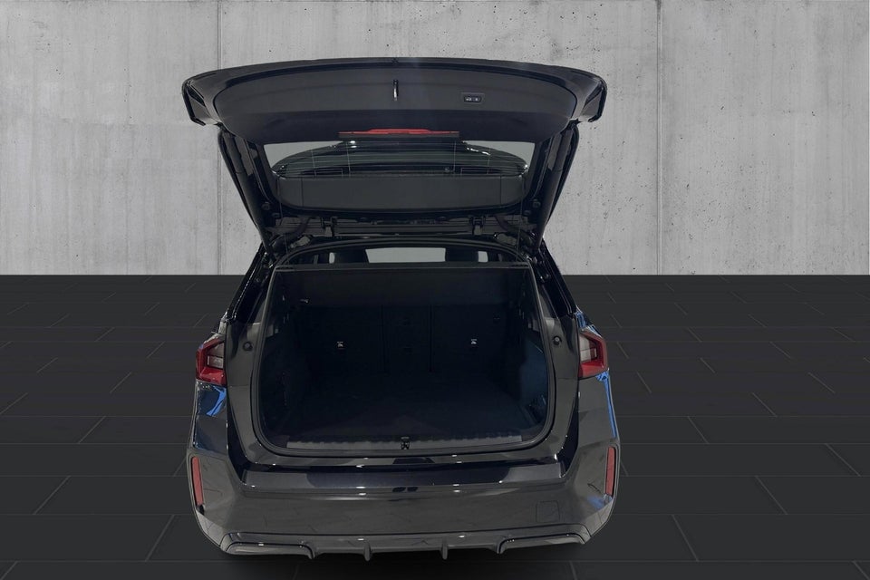 BMW iX1 eDrive20 M-Sport 5d