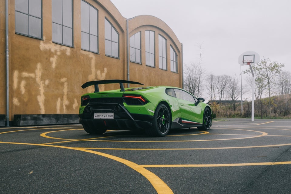 Lamborghini Huracan 5,2 Performante 2d