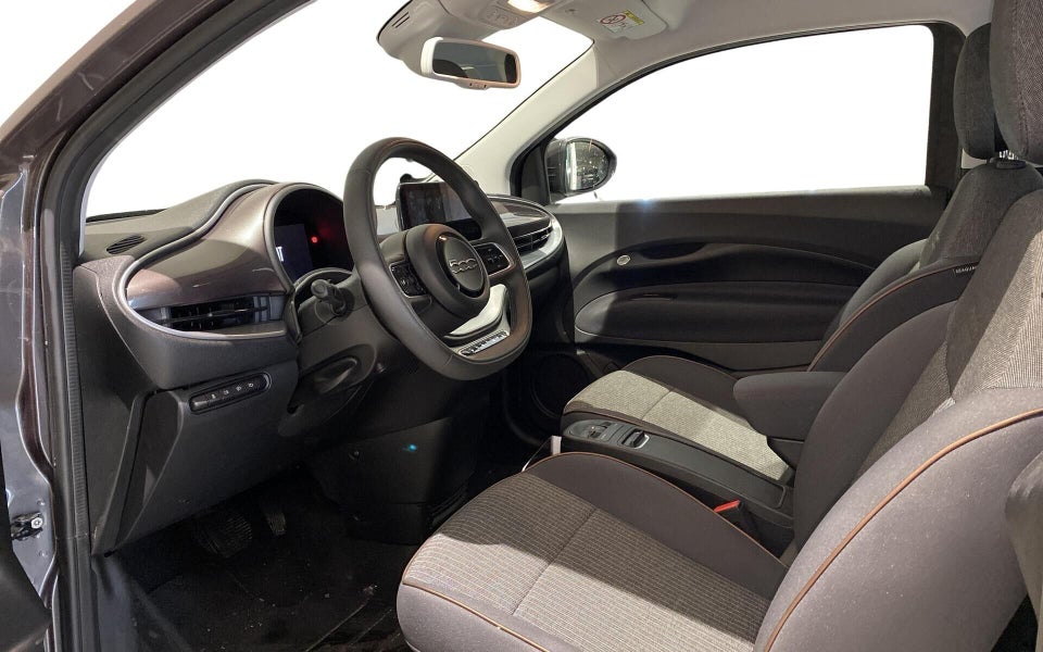 Fiat 500e 42 Icon 3d