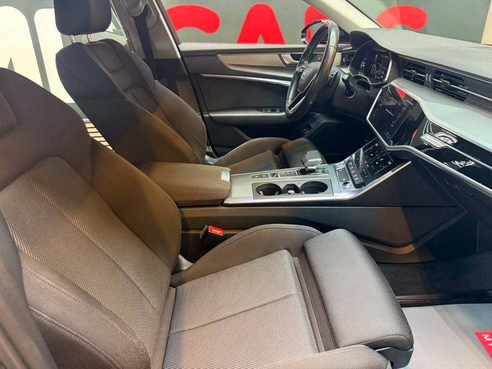 Audi A6 50 TFSi e Sport quattro S-tr. 4d