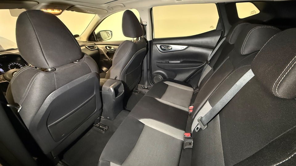 Nissan Qashqai 1,2 Dig-T 115 N-Connecta Vision 5d