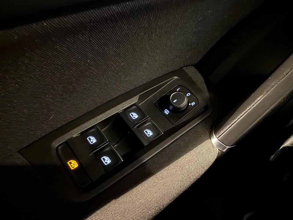 VW Touran 1,4 TSi 150 Comfortline 7prs 5d