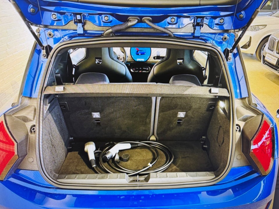 MINI Cooper SE Favoured Trim XL 3d