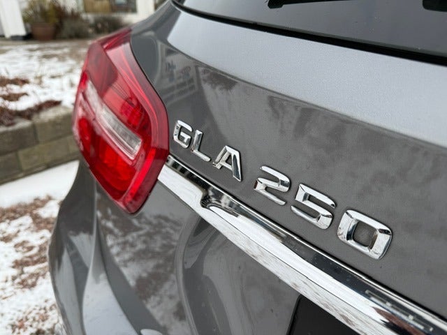 Mercedes GLA250 2,0 aut. 4Matic 5d