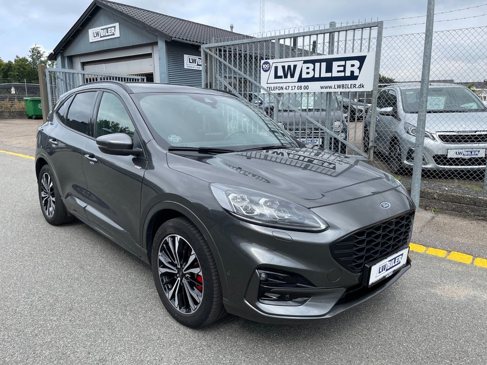 Ford Kuga 2,5 PHEV ST-Line CVT 5d