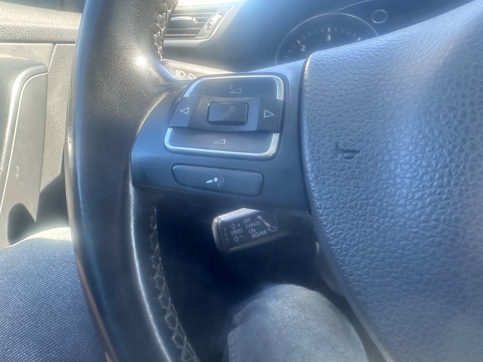 VW Passat 1,6 TDi 105 Comfortline Variant BMT 5d