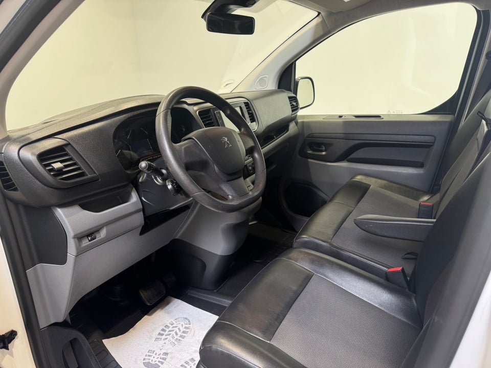 Peugeot Expert 2,0 BlueHDi 180 L2 Plus EAT6 Van