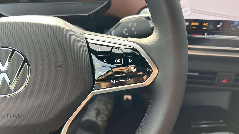 VW ID.4 77 Pro 5d