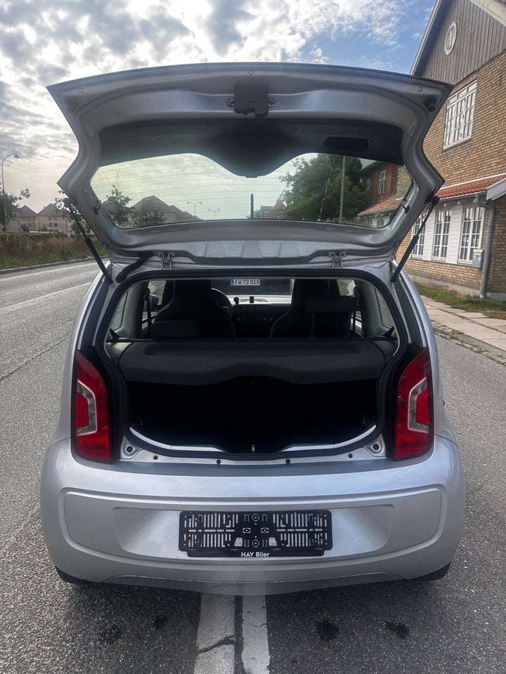 VW Up! 1,0 60 Move Up! BMT 5d