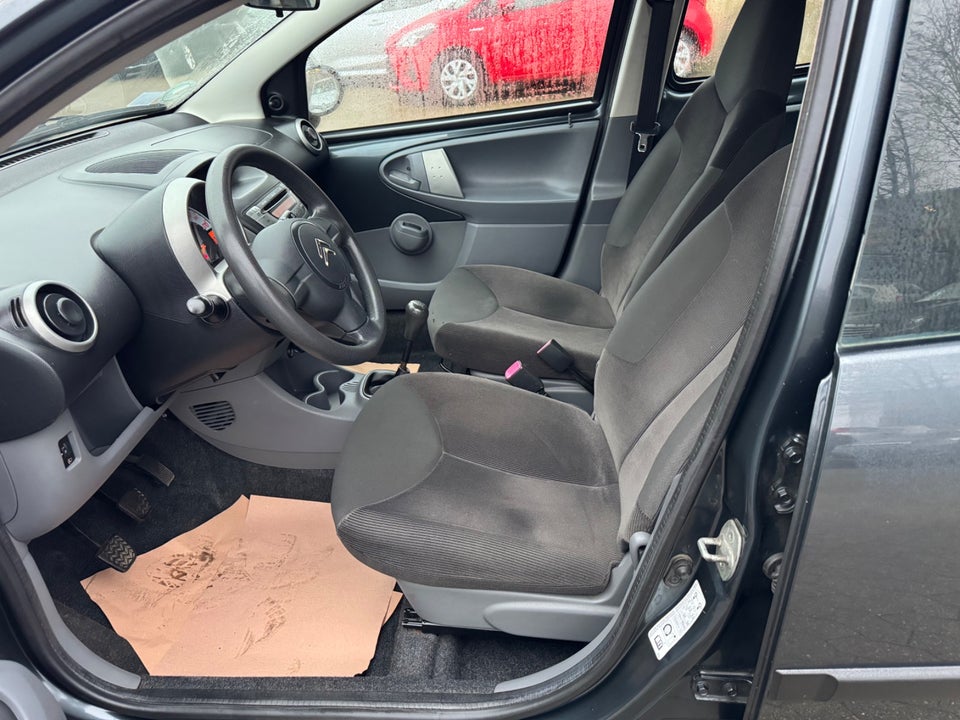 Citroën C1 1,0i  5d