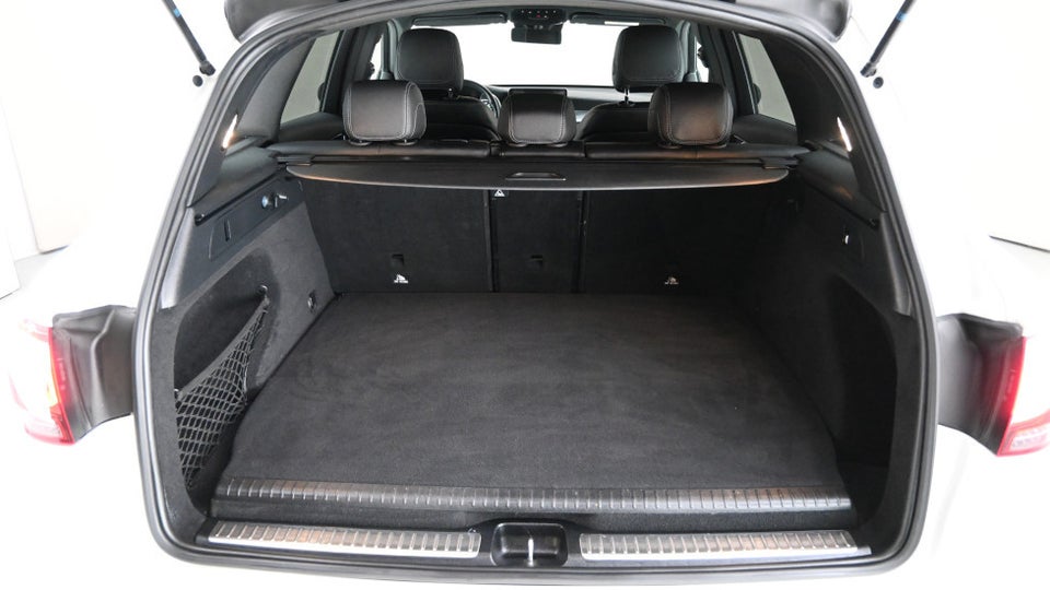 Mercedes GLC300 de 2,0 aut. 4Matic 5d