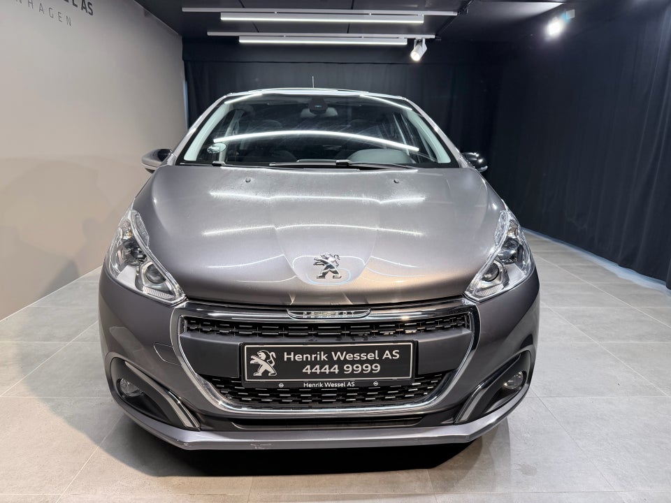 Peugeot 208 1,2 PureTech 82 Allure Sky 5d
