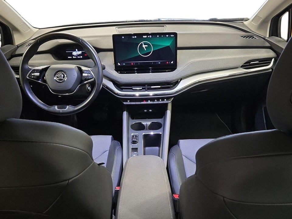 Skoda Enyaq 60 iV Plus 5d