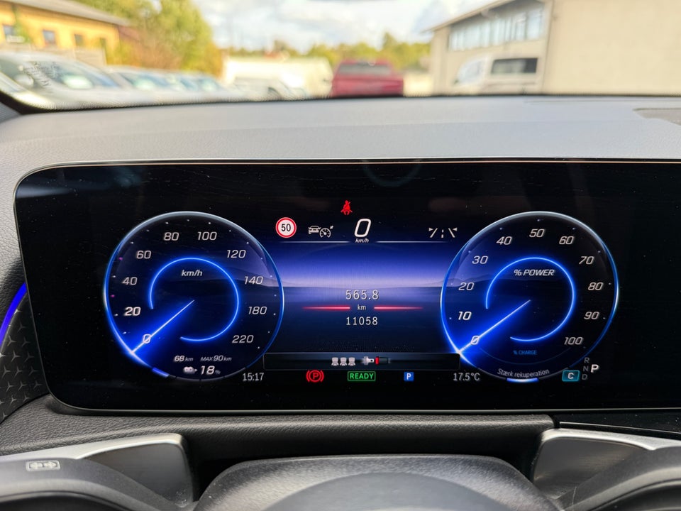 Mercedes EQB250+ Progressive 5d