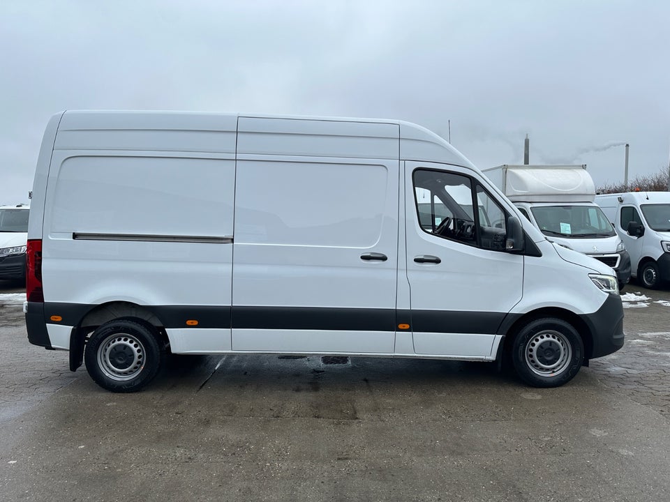 Mercedes Sprinter 315 2,0 CDi A2 Kassevogn aut. RWD