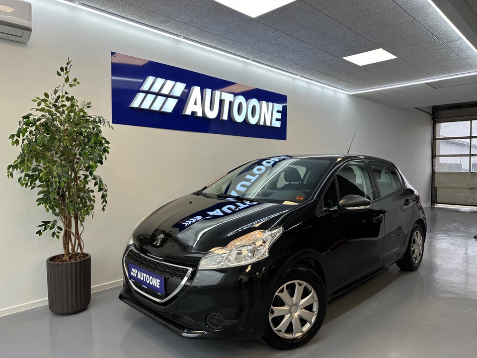 Peugeot 208 1,0 VTi Active 5d