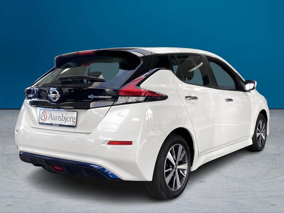 Nissan Leaf 40 Acenta 5d