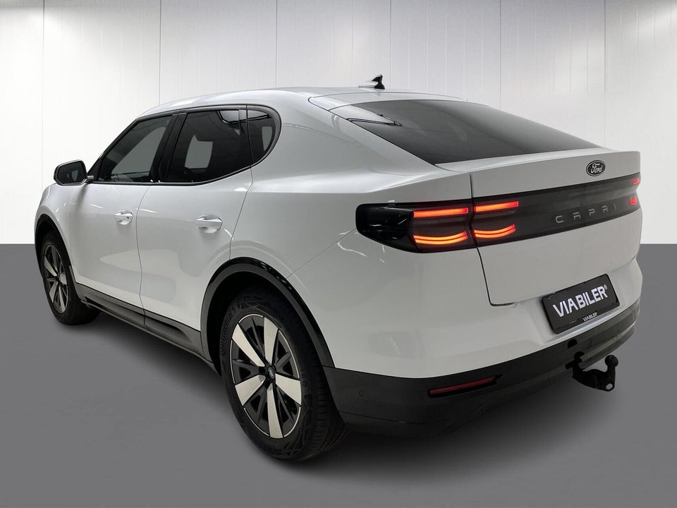 Ford Capri 77 Select Extended Range 5d