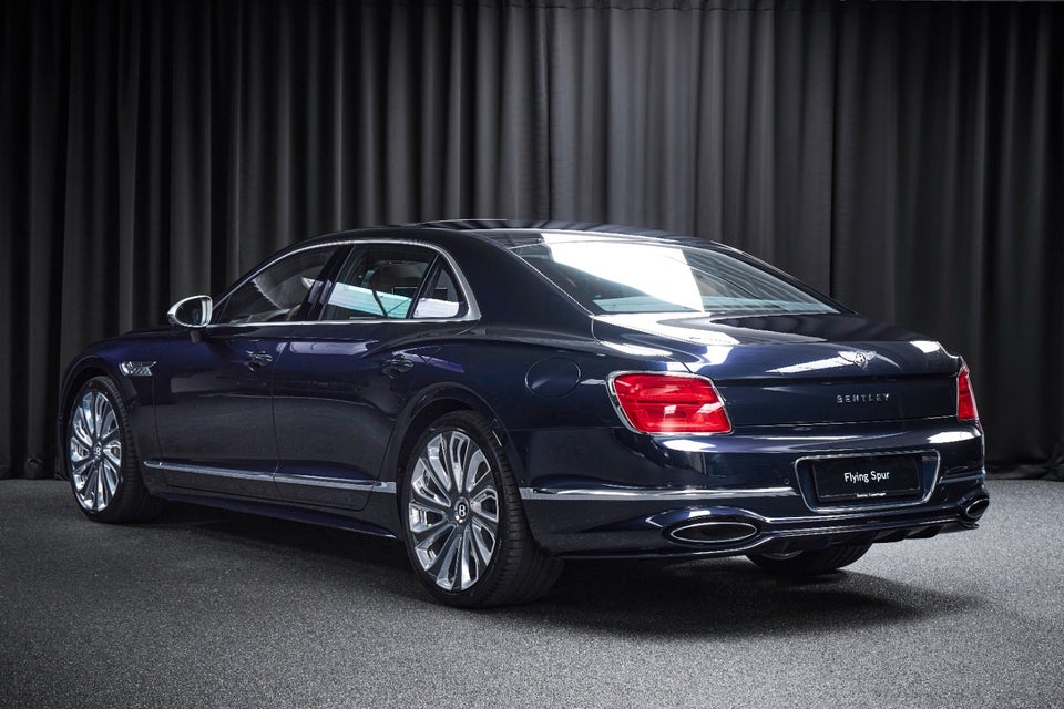 Bentley Flying Spur 4,0 V8 Hybrid Mulliner aut. 4d