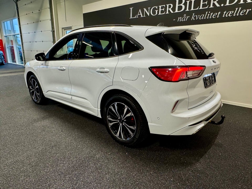 Ford Kuga 2,5 PHEV ST-Line X CVT 5d