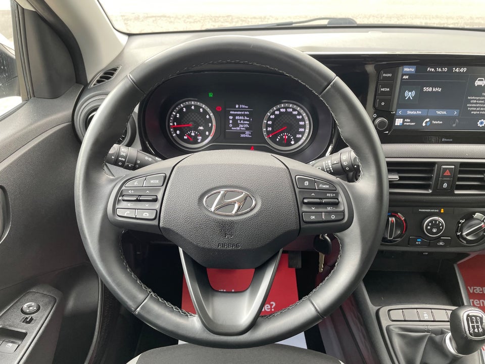 Hyundai i10 1,0 MPi Essential 5d