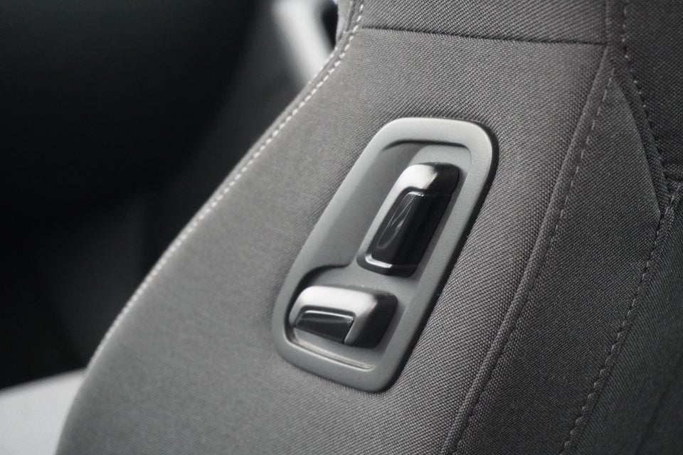 Skoda Superb 1,4 TSi iV Plus Combi DSG 5d