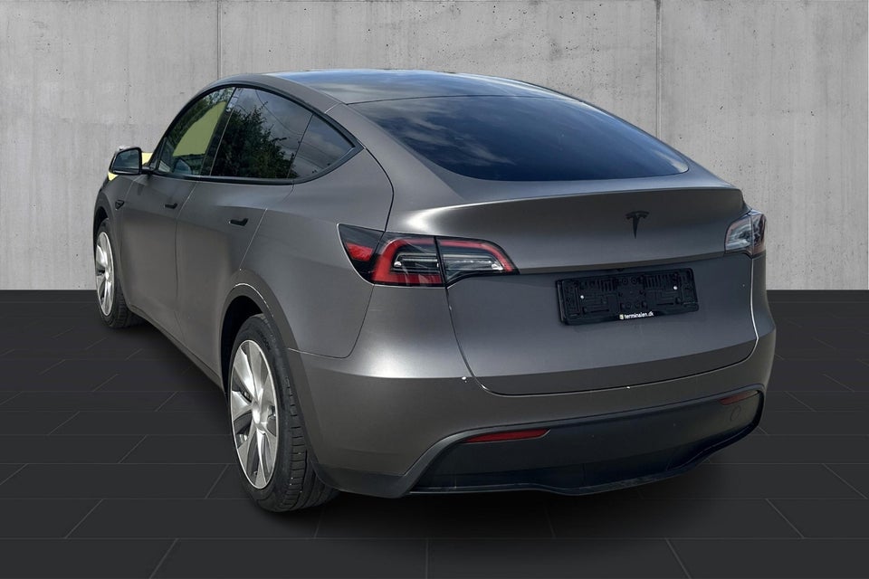 Tesla Model Y RWD 5d