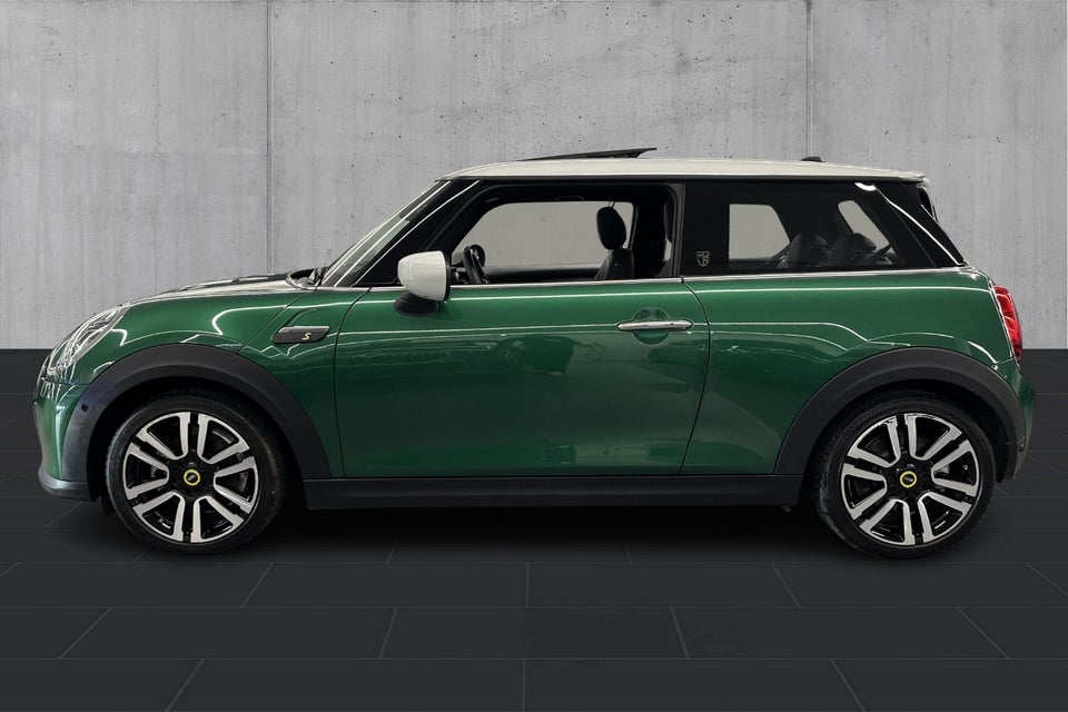 MINI Cooper SE Younique Trim 3d