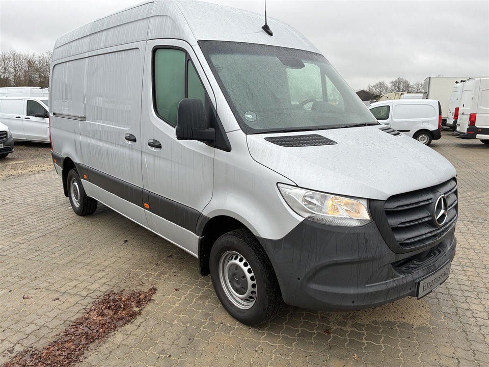 Mercedes Sprinter 317 2,0 CDi A2 Kassevogn aut. RWD