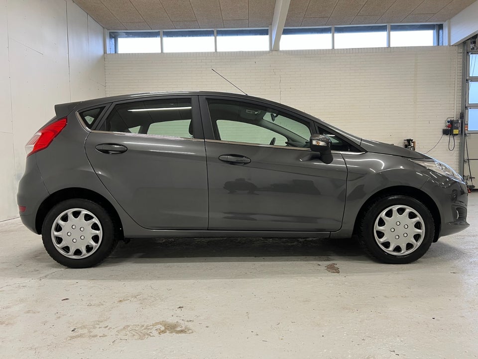 Ford Fiesta 1,0 SCTi 100 Titanium 5d