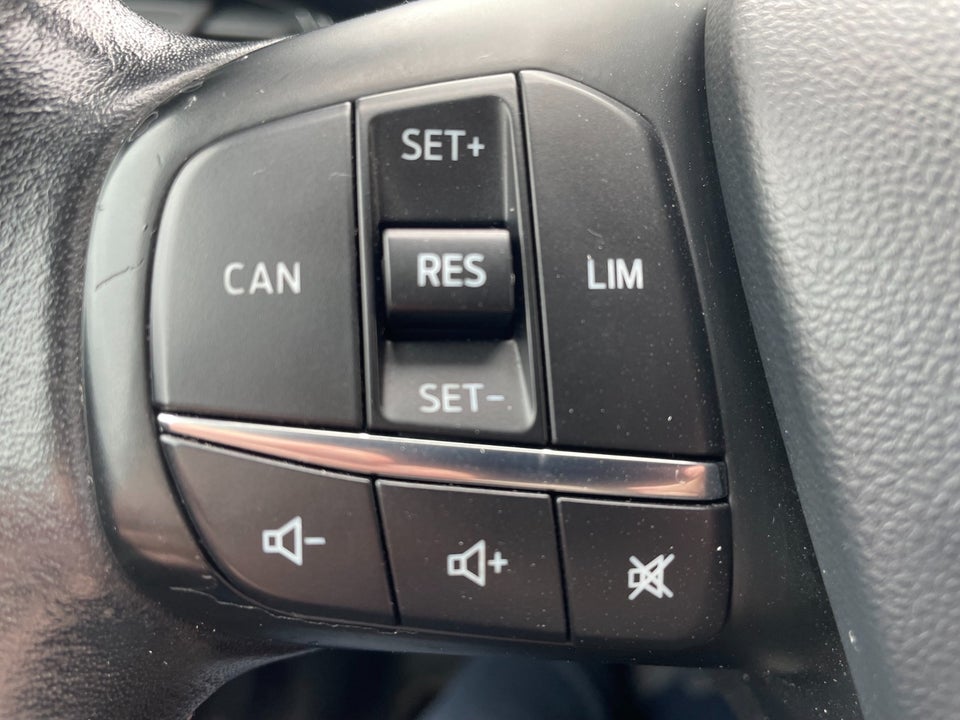 Ford Fiesta 1,0 SCTi 100 Titanium 5d