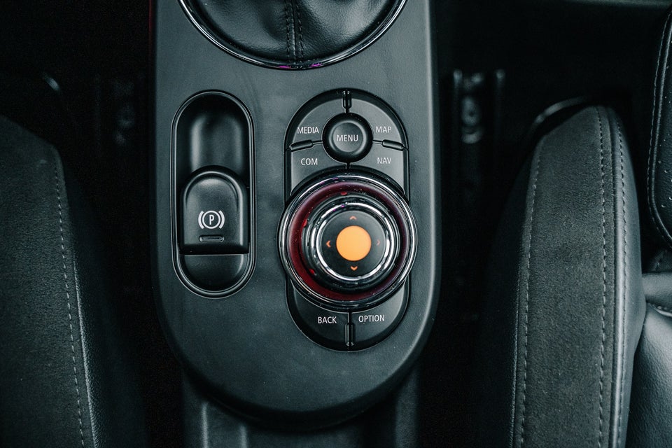 MINI Cooper SE Trim L 3d