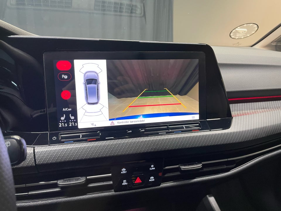 VW Golf VIII 2,0 TSi 190 R-line Variant DSG 5d