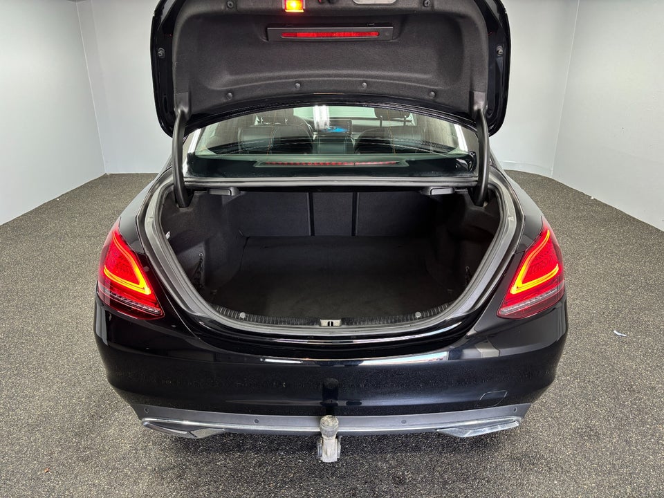 Mercedes C200 d 1,6 Avantgarde aut. 4d