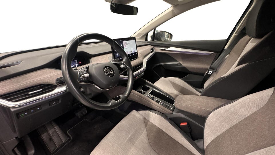 Skoda Enyaq 60 iV Selection Lodge 5d