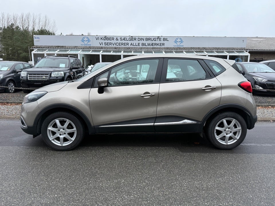 Renault Captur 0,9 TCe 90 Expression 5d