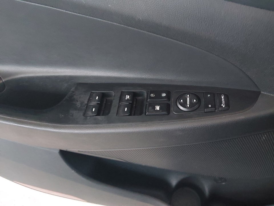 Hyundai Tucson 1,7 CRDi 141 Trend DCT 5d