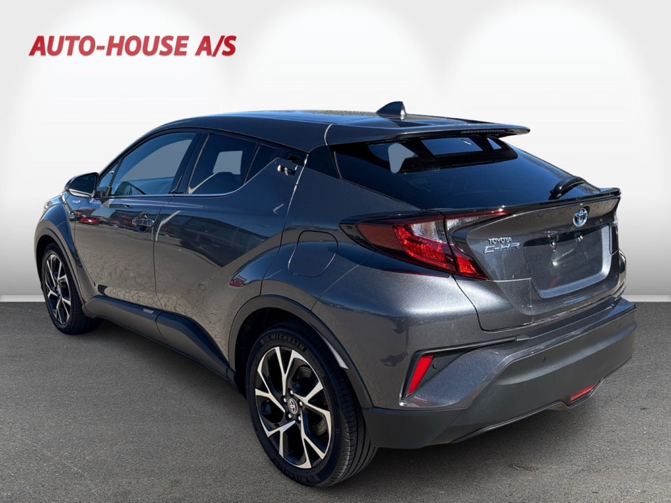 Toyota C-HR 1,8 Hybrid C-LUB CVT 5d