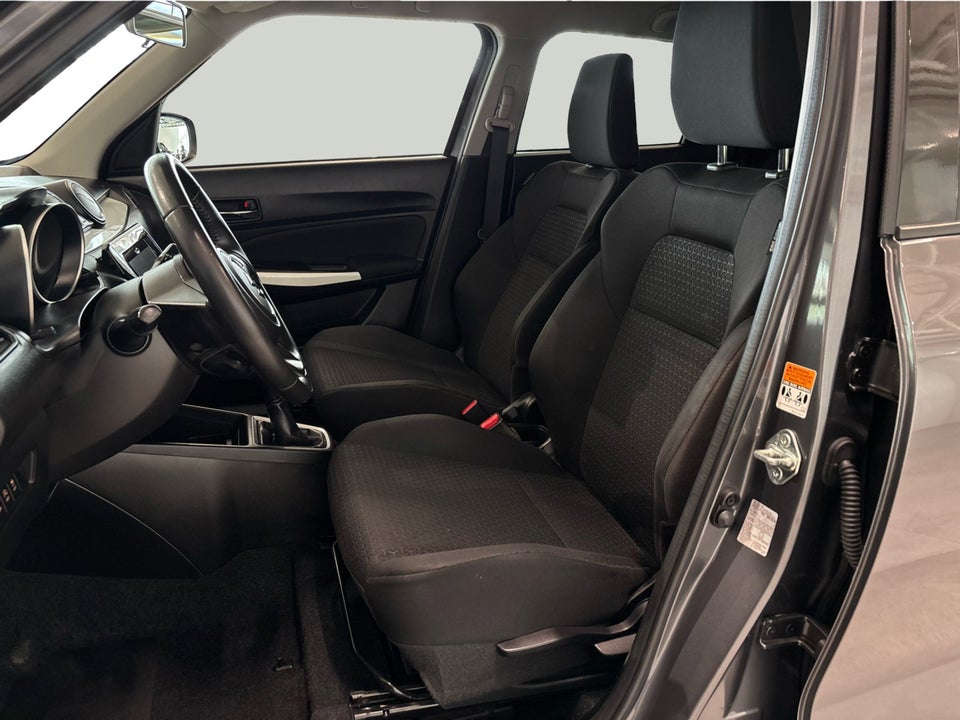 Suzuki Swift 1,0 Boosterjet SHVS Exclusive 5d