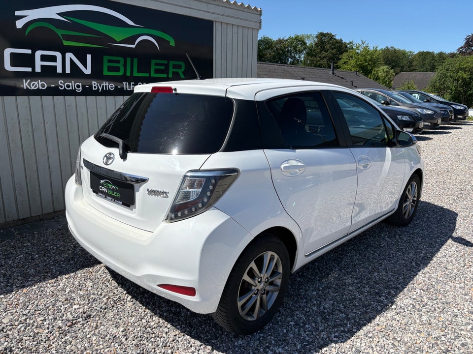 Toyota Yaris 1,0 VVT-i T2 Touch 5d
