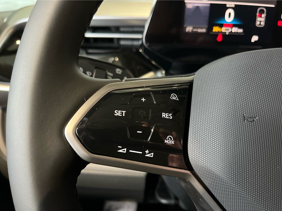 VW ID.Buzz 86 Life+ 7prs LWB 5d